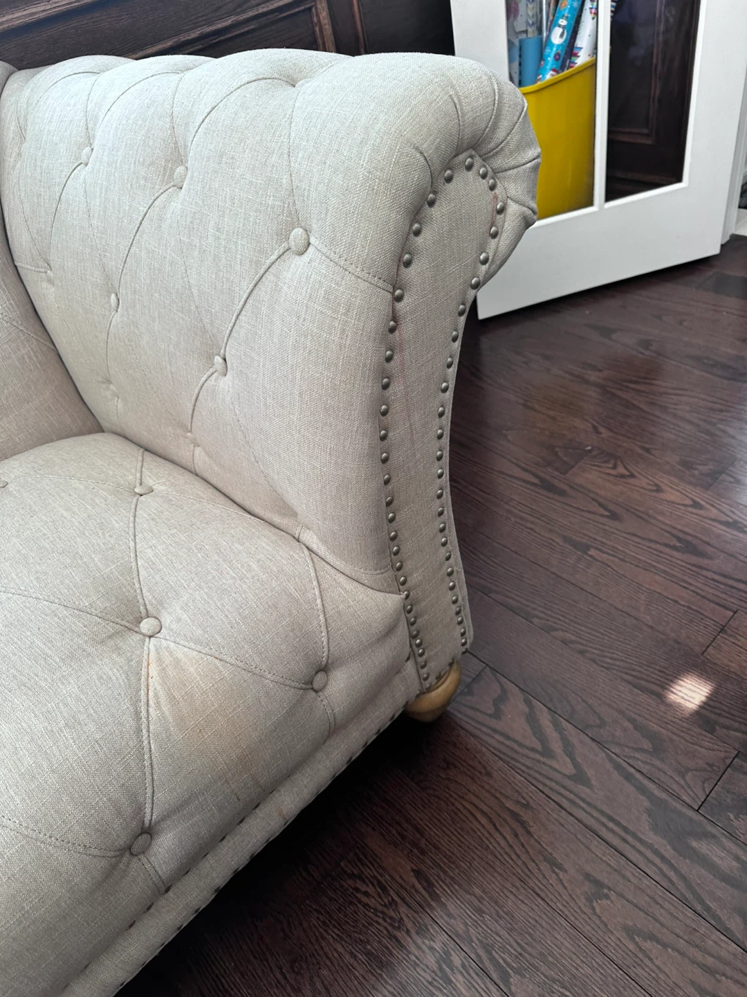 Tufted Accent Chair - photo 5