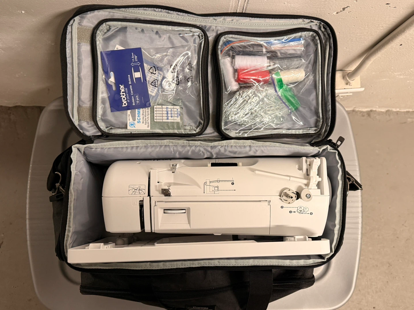 BROTHER Sewing Machine SQ9130 - Barely used, Bundle - photo 2