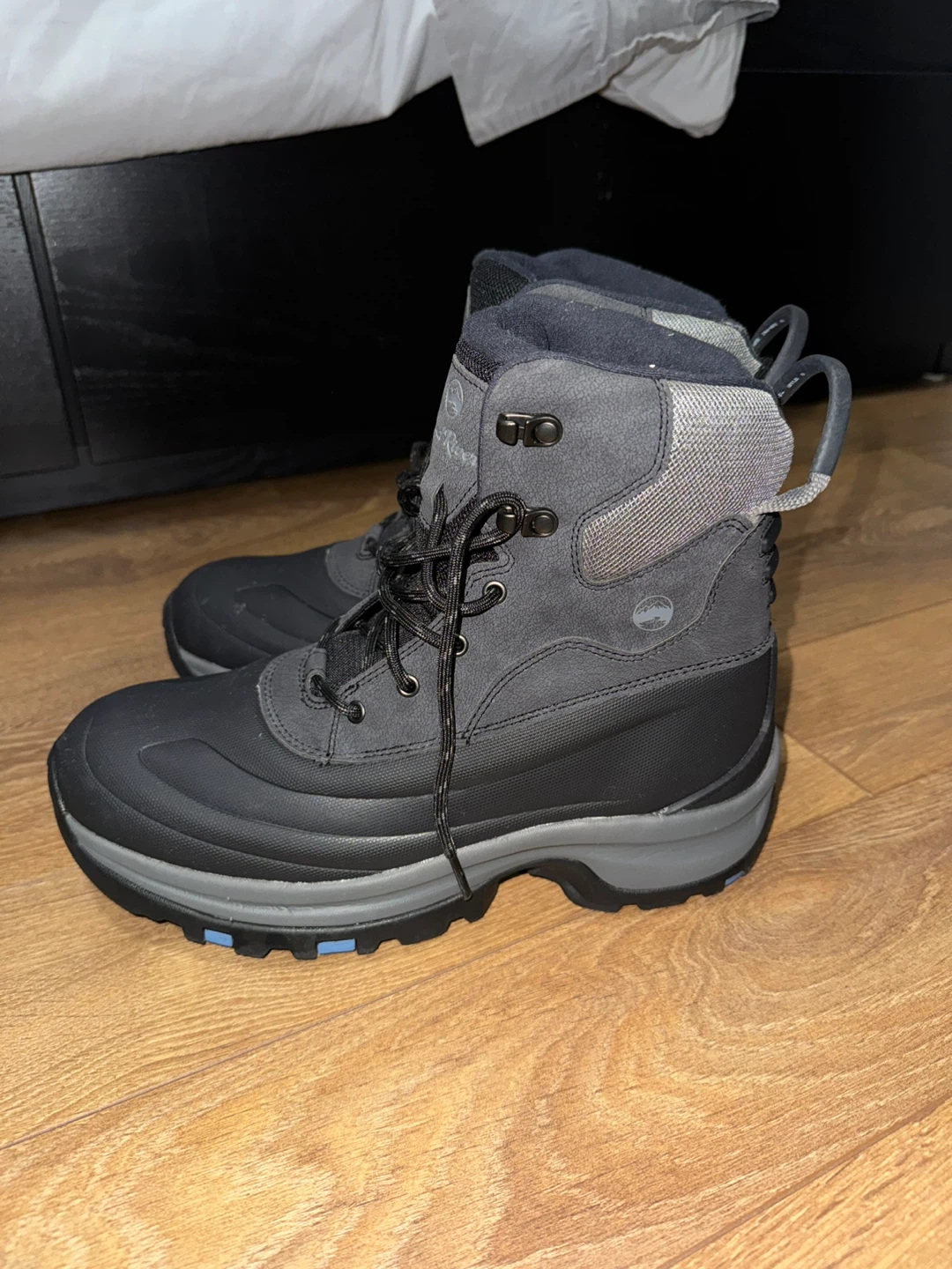 Wind River Winter Boots - Grey/Black (size 10) - photo 4