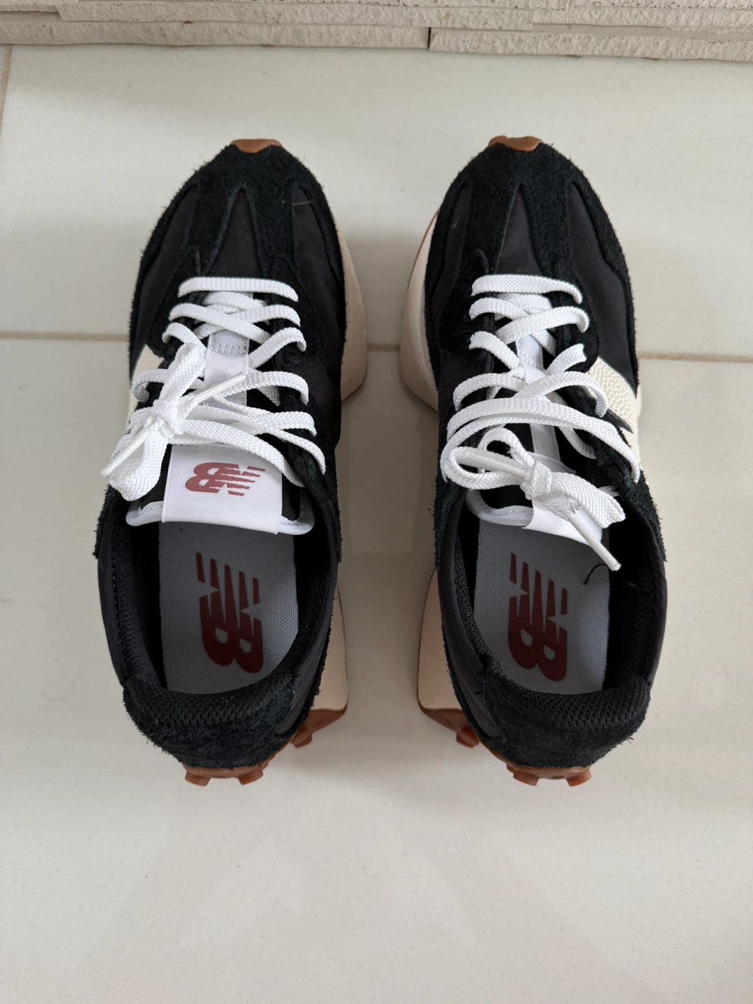 New Never Worn, New Balance 327 Sneakers - Black - photo 3