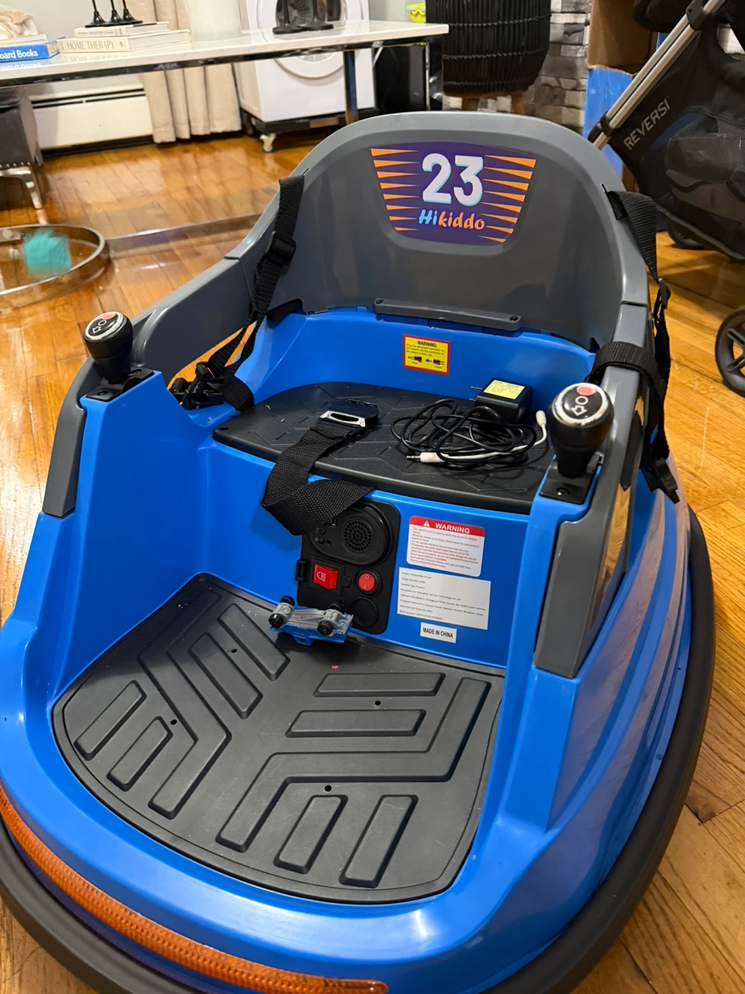 HIKIDDO 23 Electric Bumper Car Ride-On Toy - photo 3