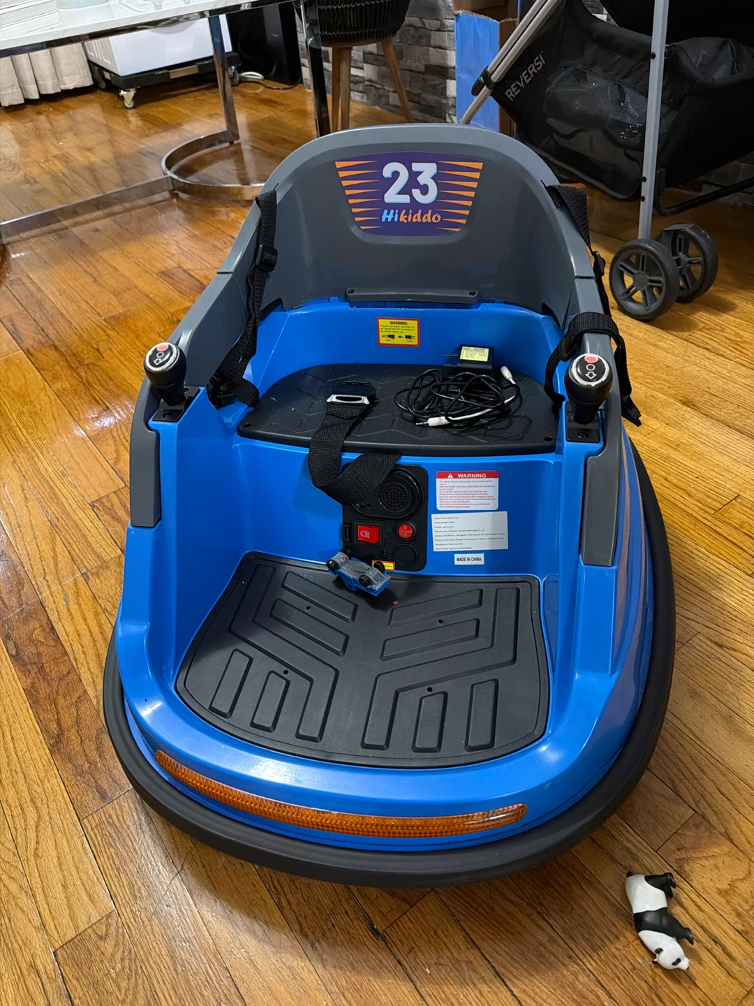 HIKIDDO 23 Electric Bumper Car Ride-On Toy - photo 2