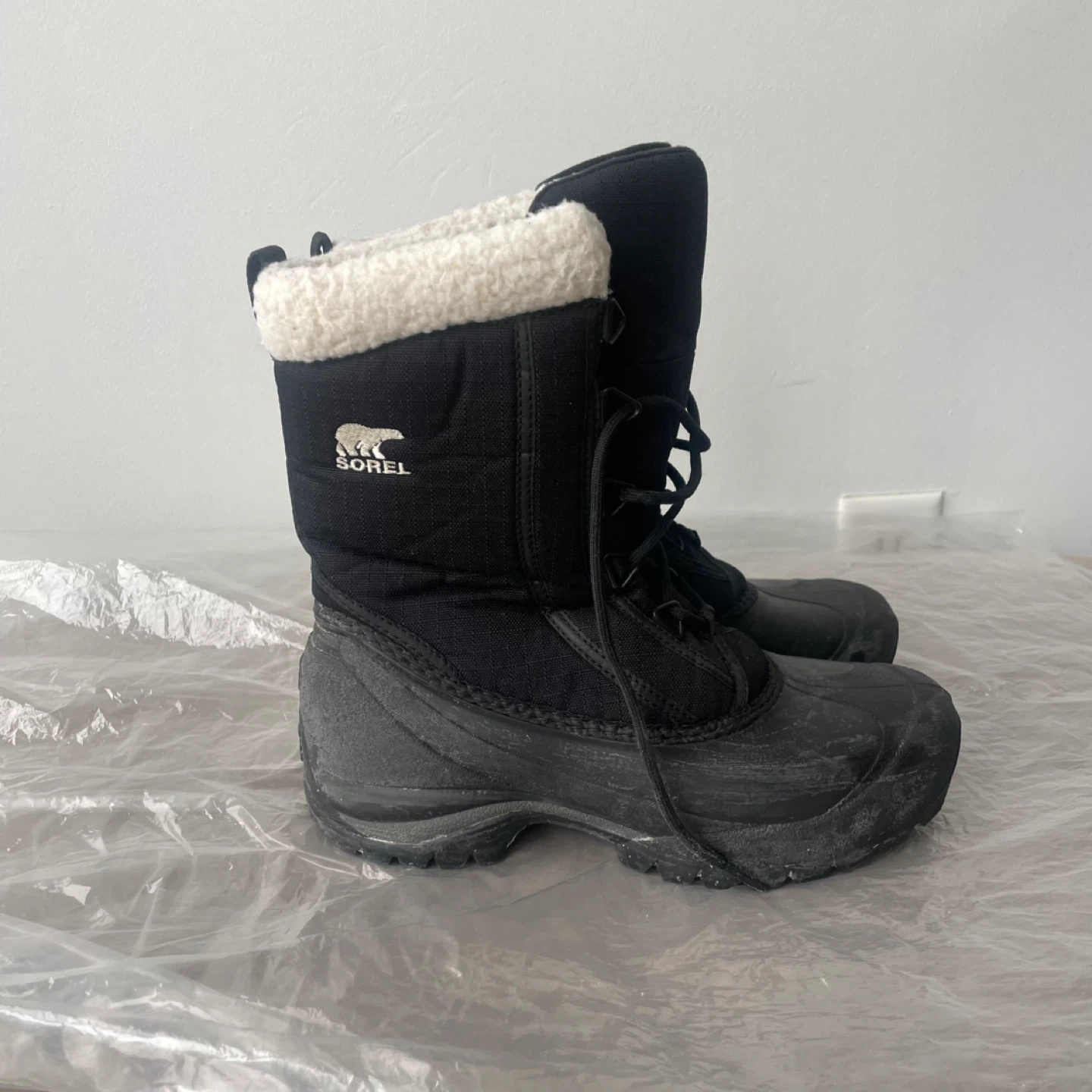 Sorel Women's Black Winter Boots Size 39, 8 - photo 2