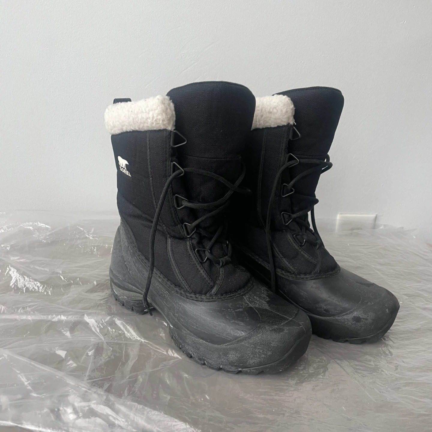 Sorel Women's Black Winter Boots Size 39, 8