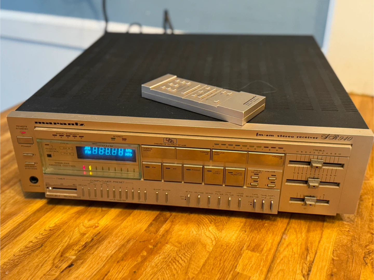 Marantz SR940 AM/FM vintage Receiver for parts
