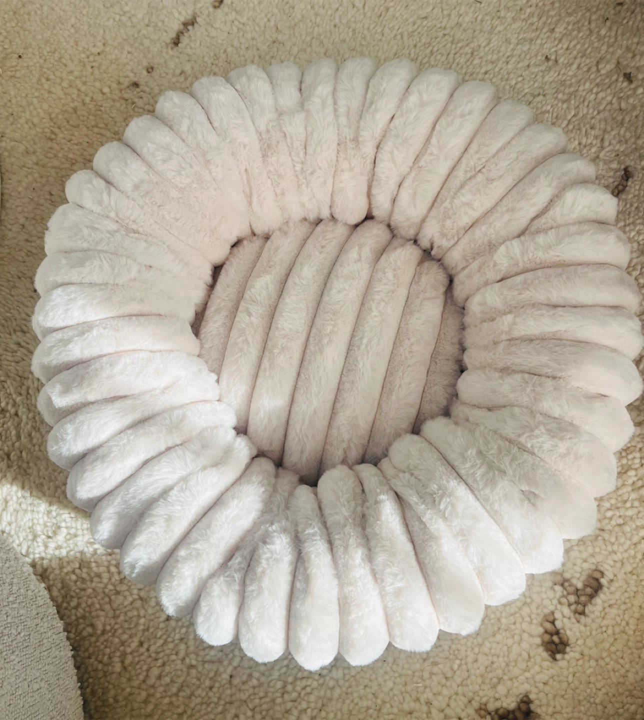 Plush Pet Bed
