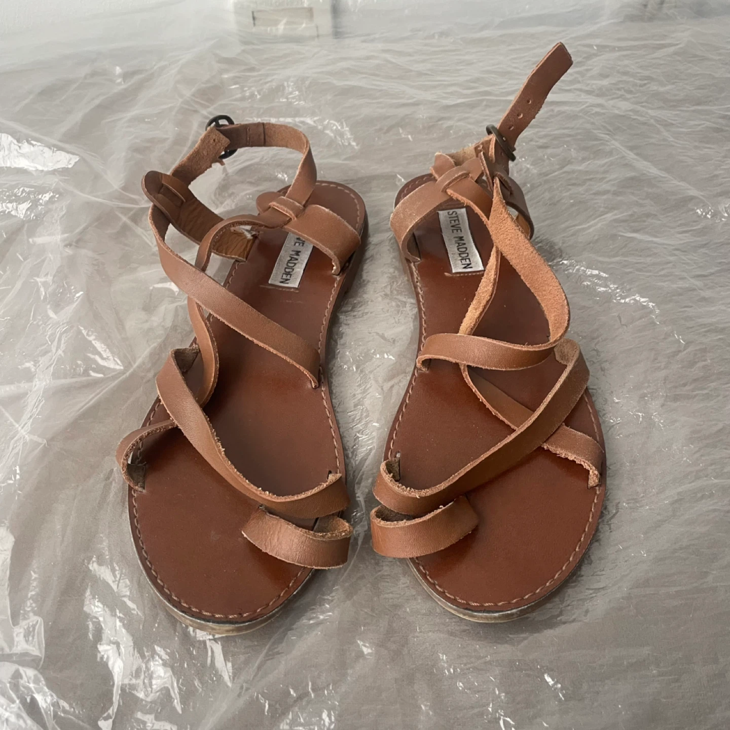 Steve Madden Brown Leather Sandals. Size 7.5, 38.5