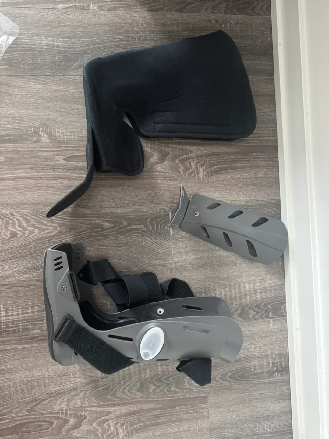 MKO Air Walker Boot Medium - photo 2
