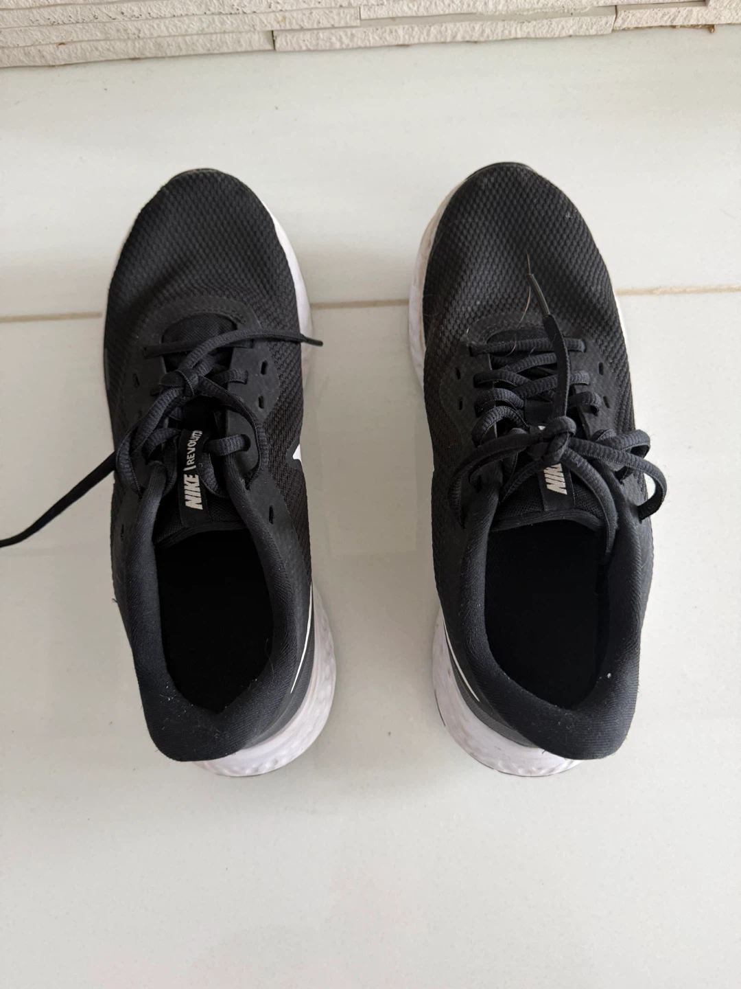 Nike Revolution 5 Black Running Shoes - photo 4