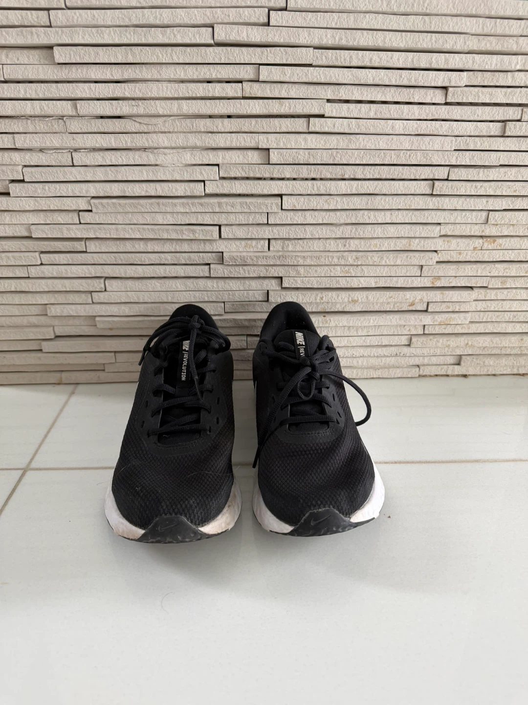 Nike Revolution 5 Black Running Shoes
