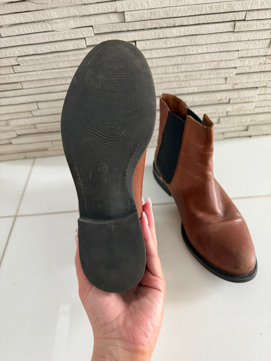Brown Leather Chelsea Boots Size 40 - photo 4
