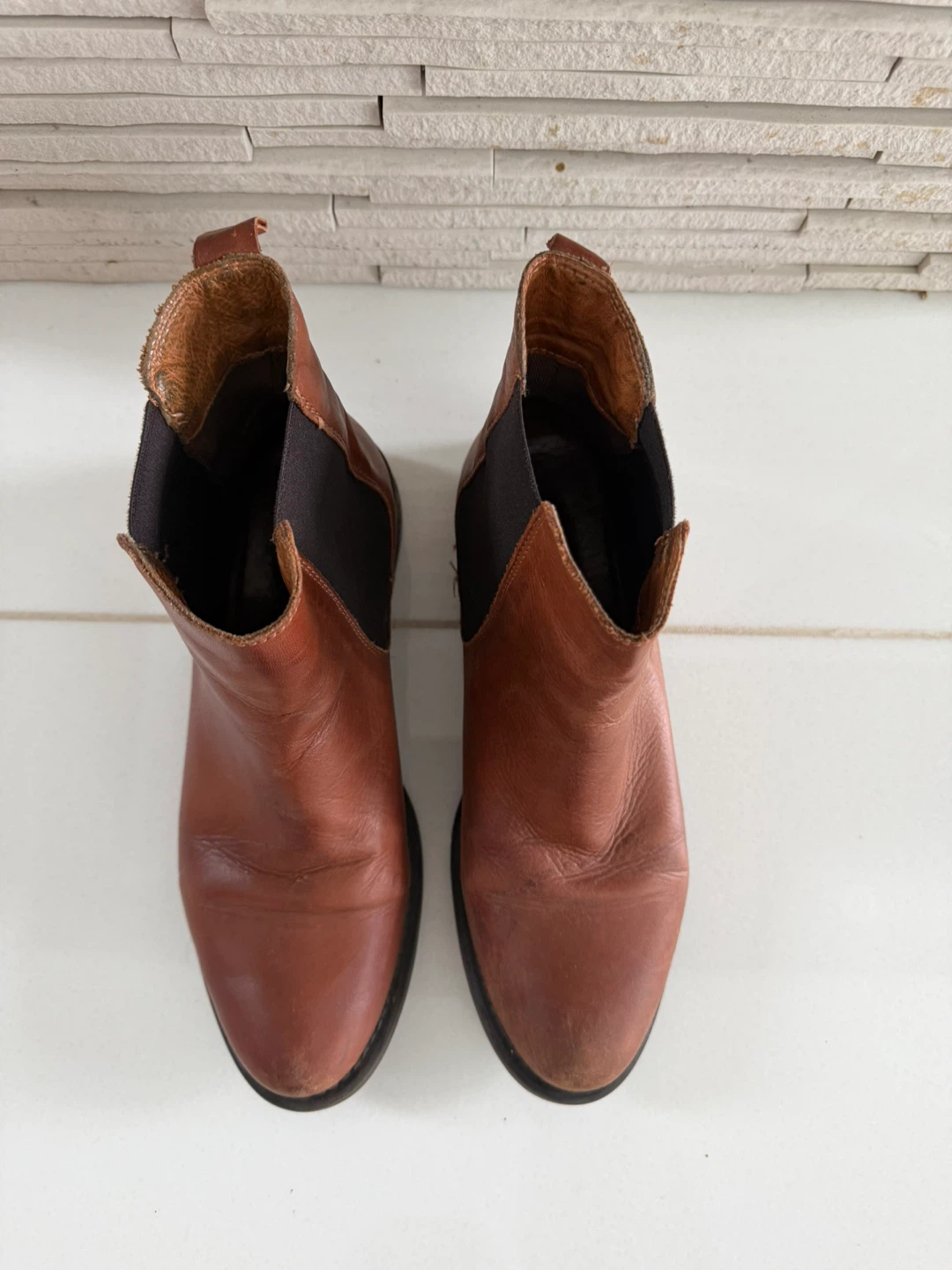 Brown Leather Chelsea Boots Size 40 - photo 2