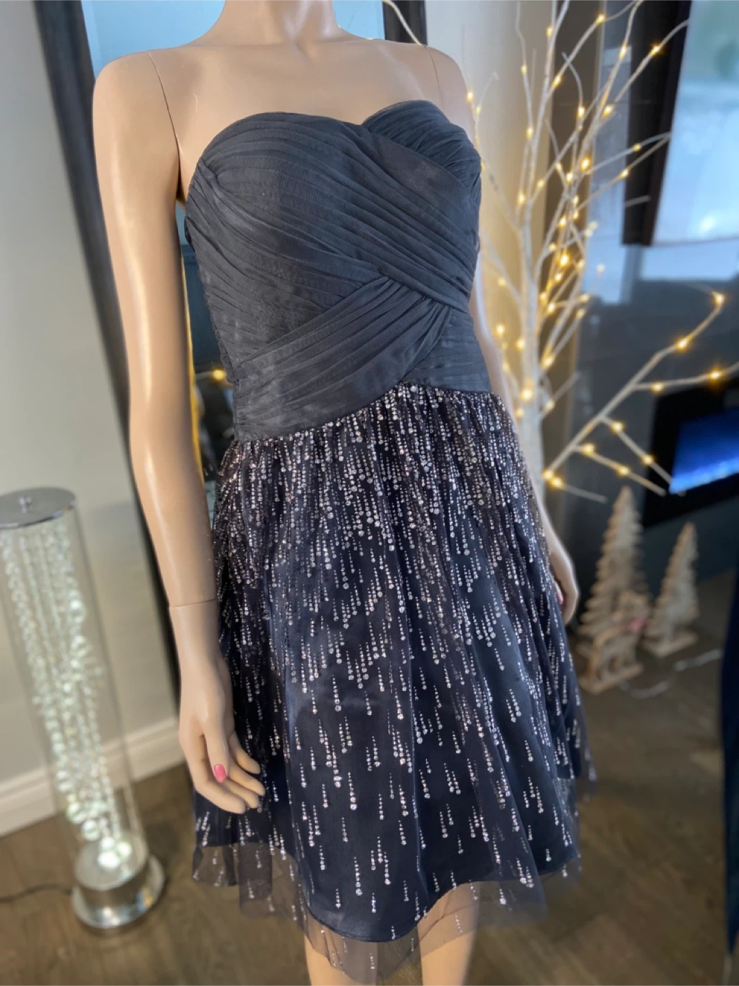 NWT: Strapless Embellished Party Dress Size 2 - photo 3