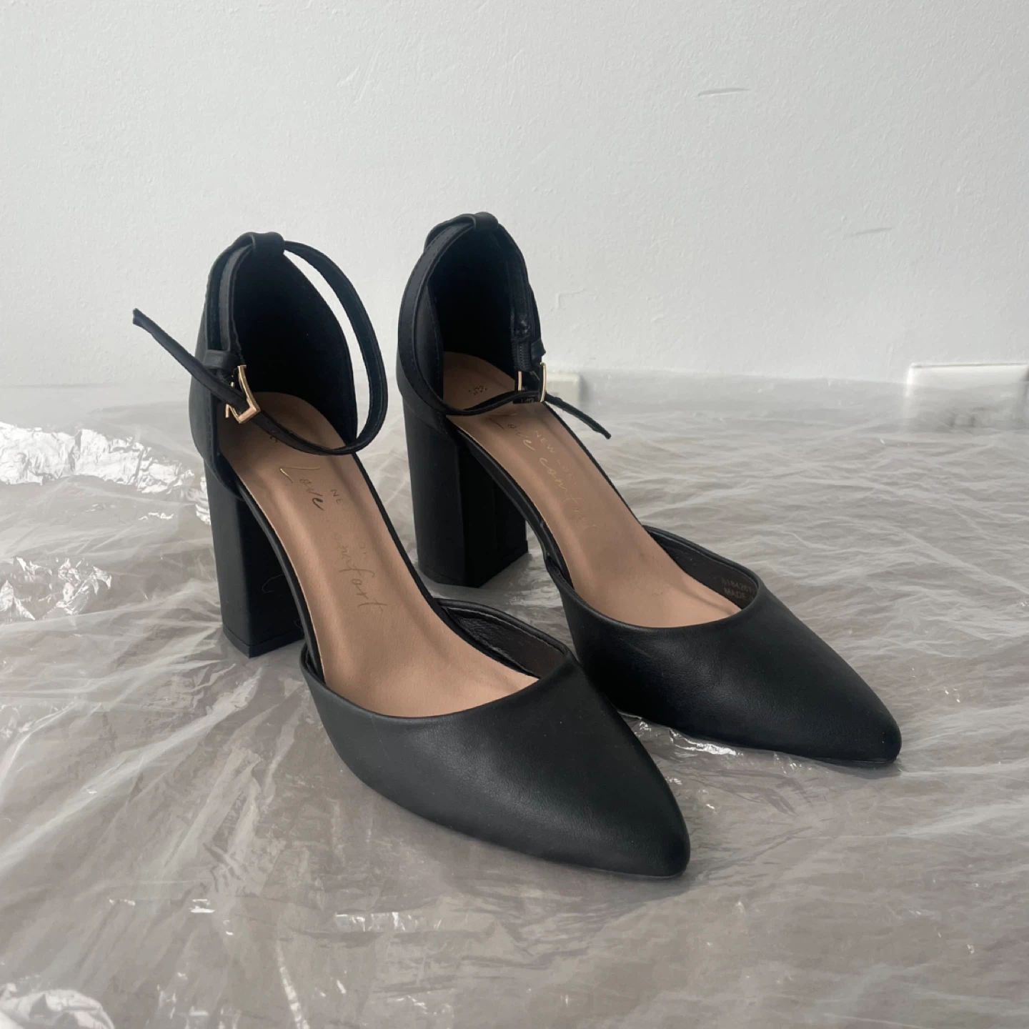 Black Block Heel Shoes with Ankle Strap. Size 7-7.5