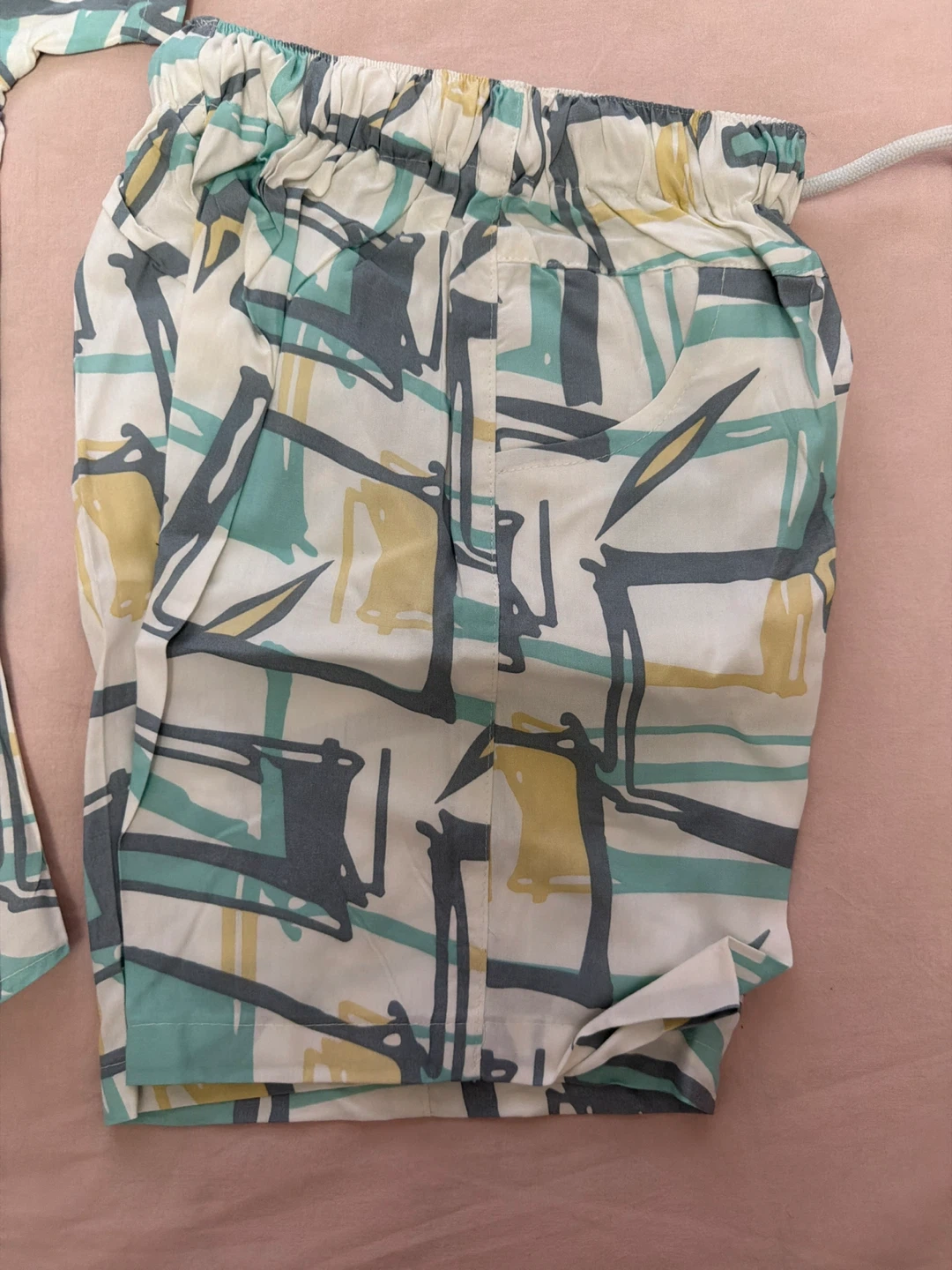 CO-ORD SET Shirt and Shorts - Abstract Print - photo 3