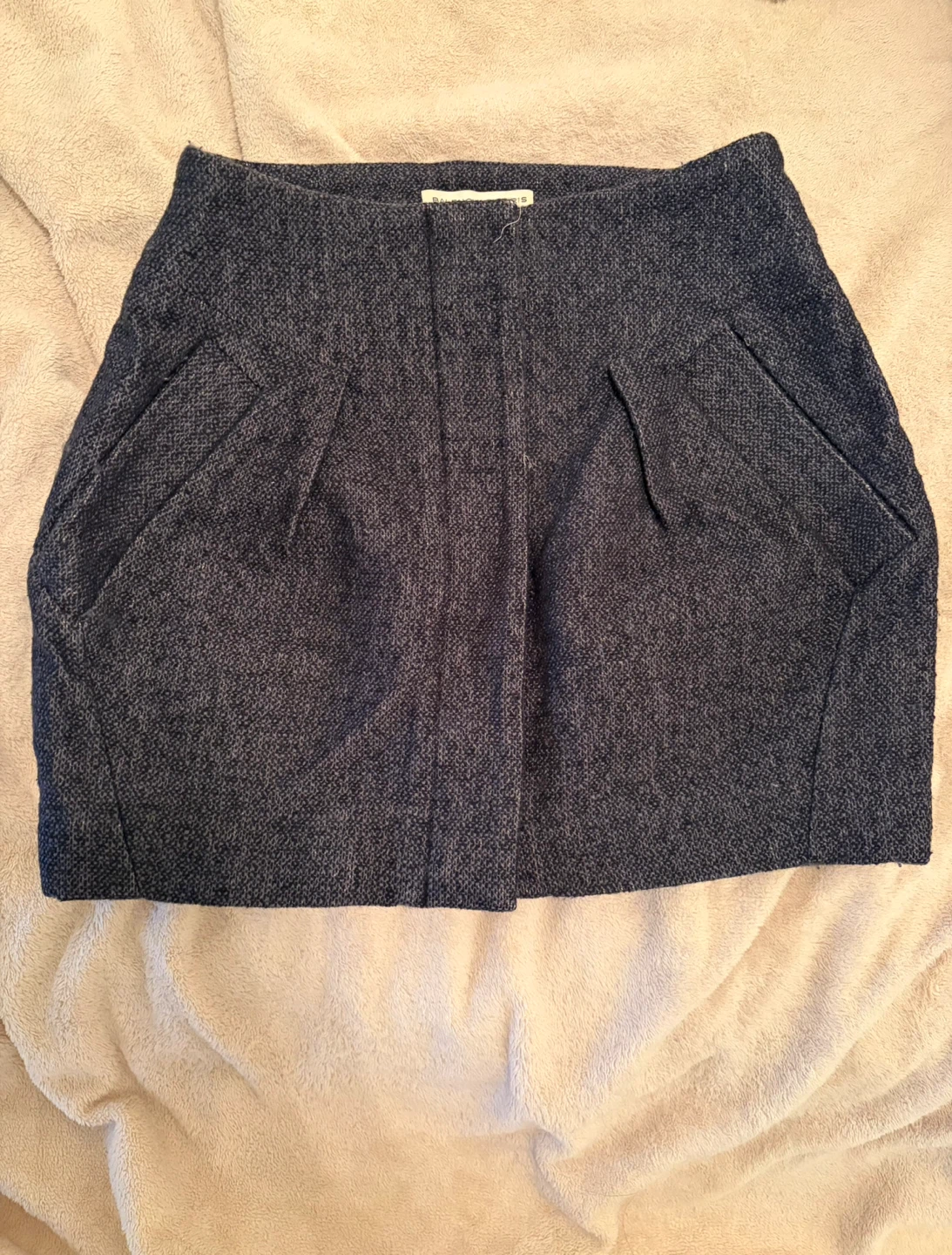 Balenciaga Women's Wool Skirt Size 36 (S)