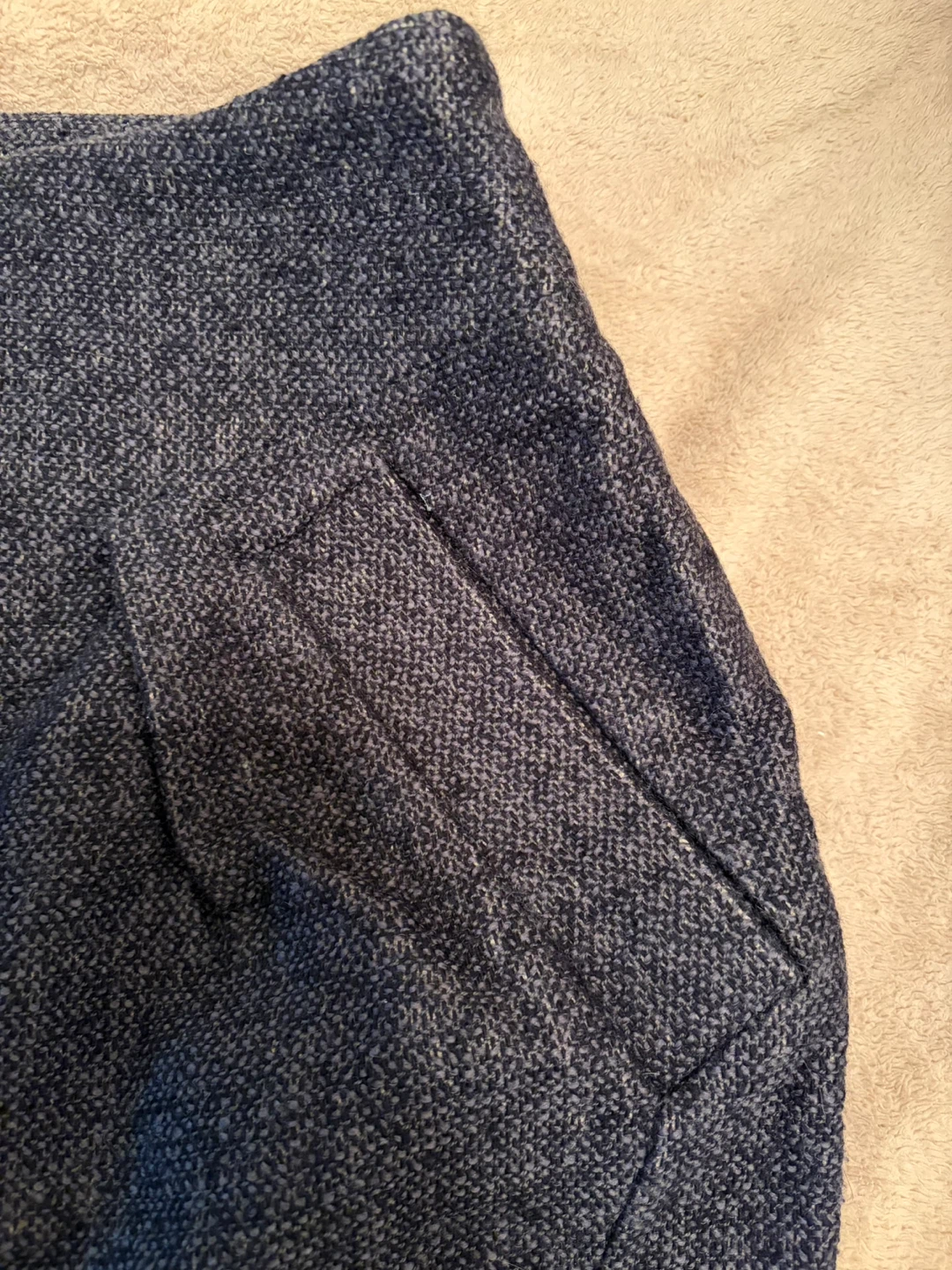 Balenciaga Women's Wool Skirt Size 36 (S) - photo 4