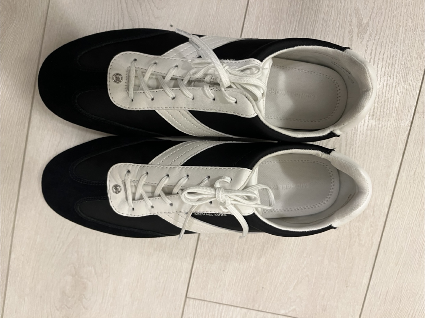 Michael Kors Men’s Sneakers size 11 - photo 2