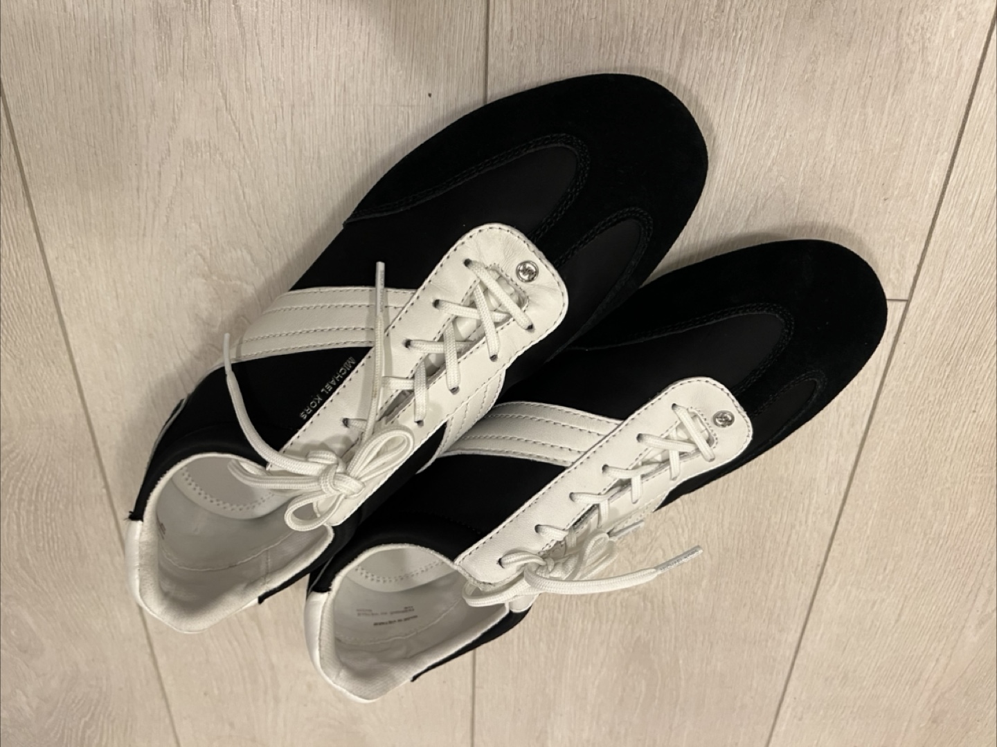 Michael Kors Men’s Sneakers size 11 - photo 3