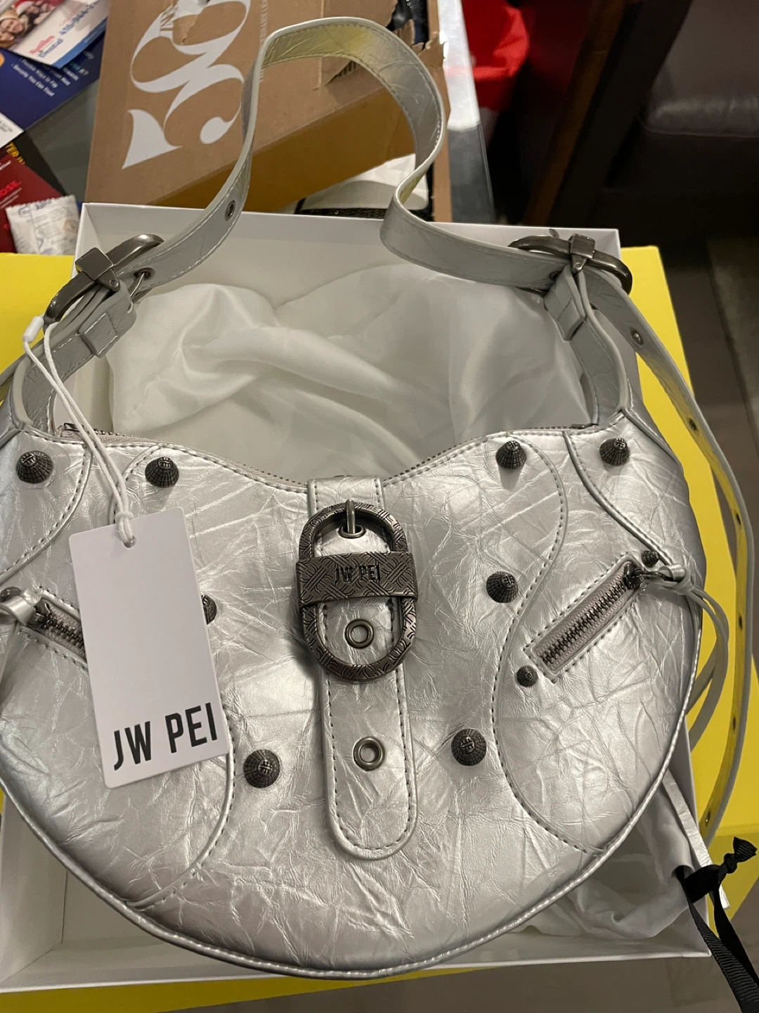 BRAND NEW WITH TAG AND ORIGINAL BOX JW Pei Tessa Silver Handbag - photo 2