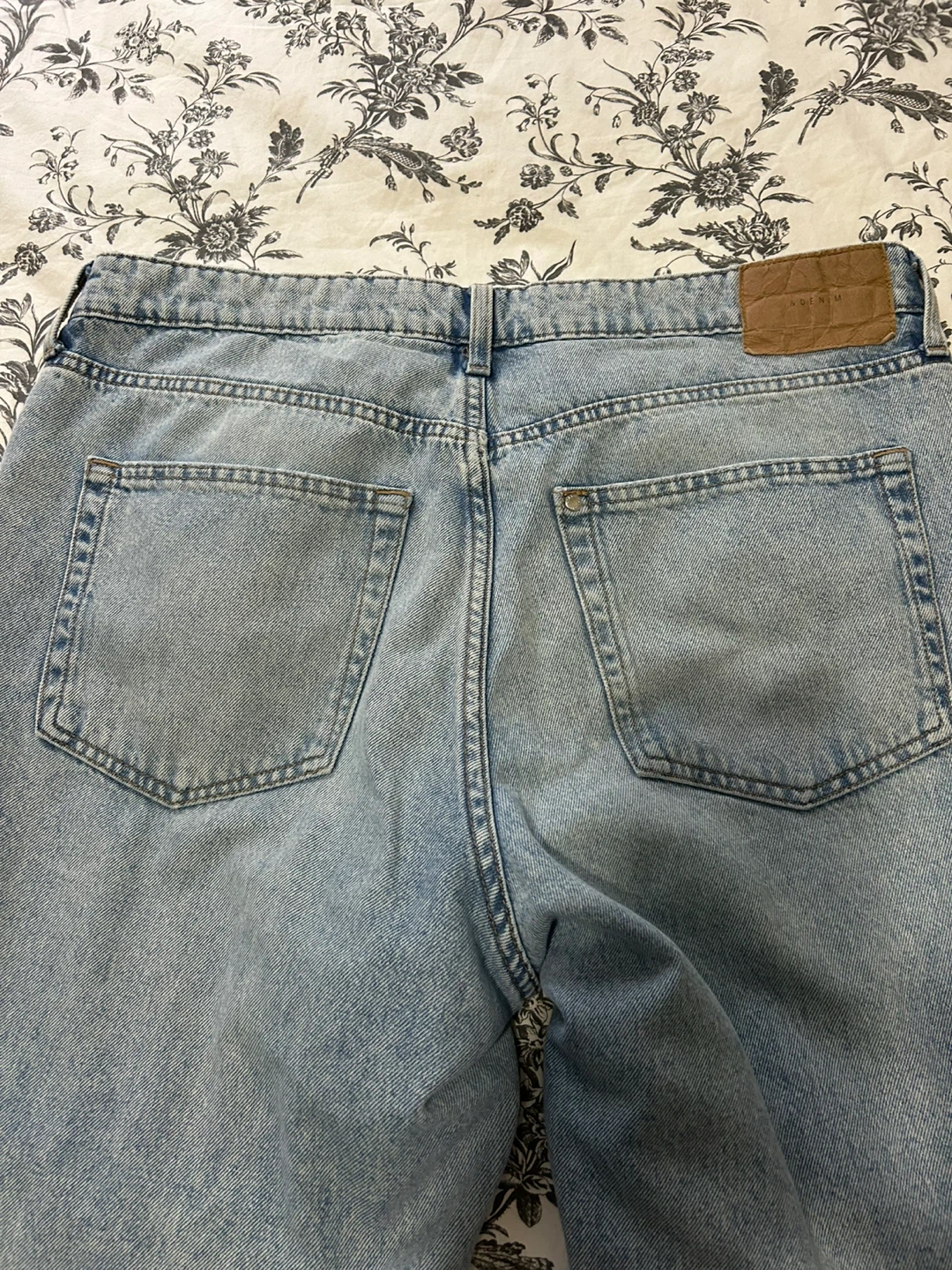 H&M Low Waist Wide Leg Jeans - photo 2