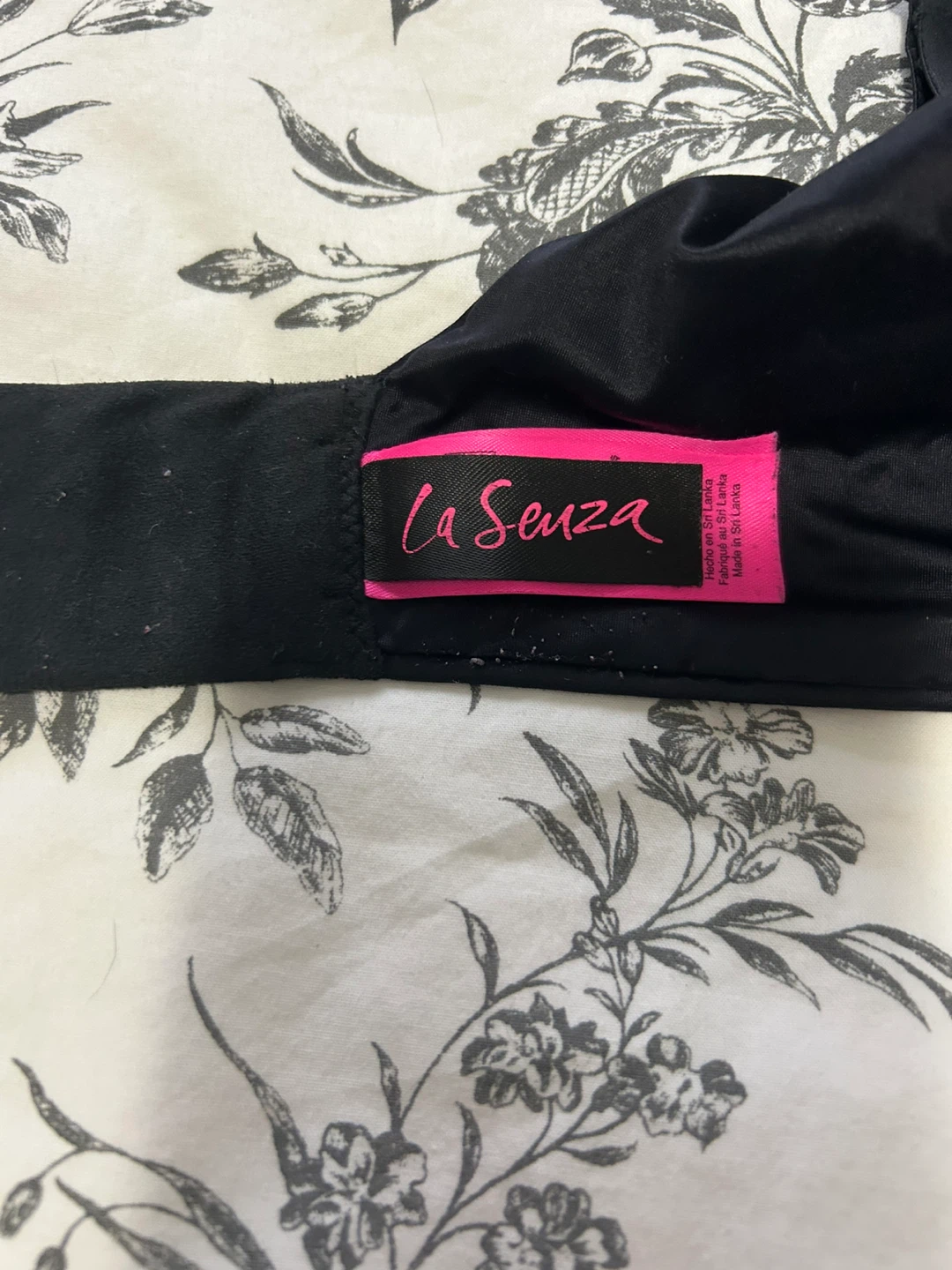 La Senza Black Bra - Size 38DD - photo 2