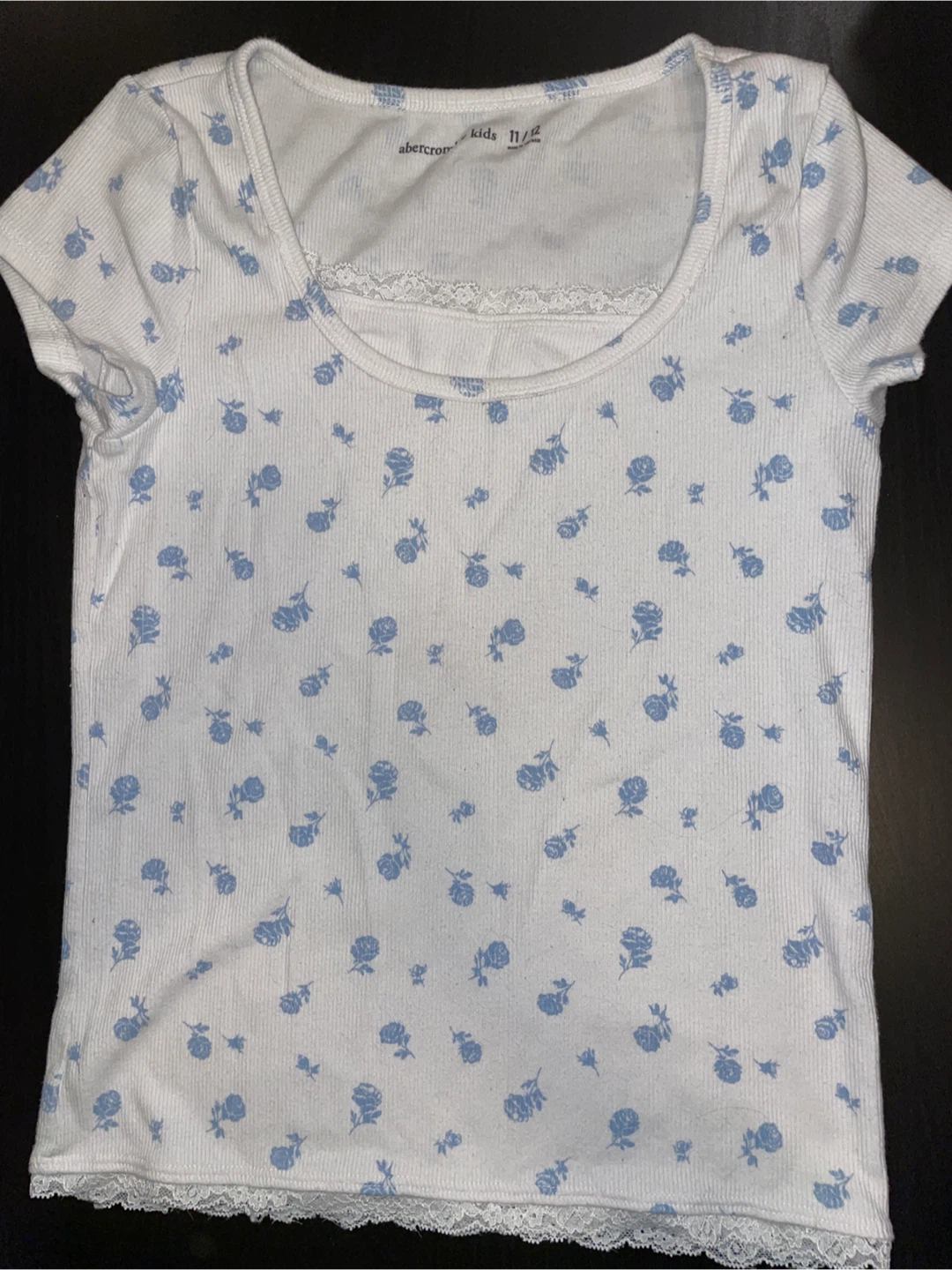 Abercrombie kids shirt, size 11/12