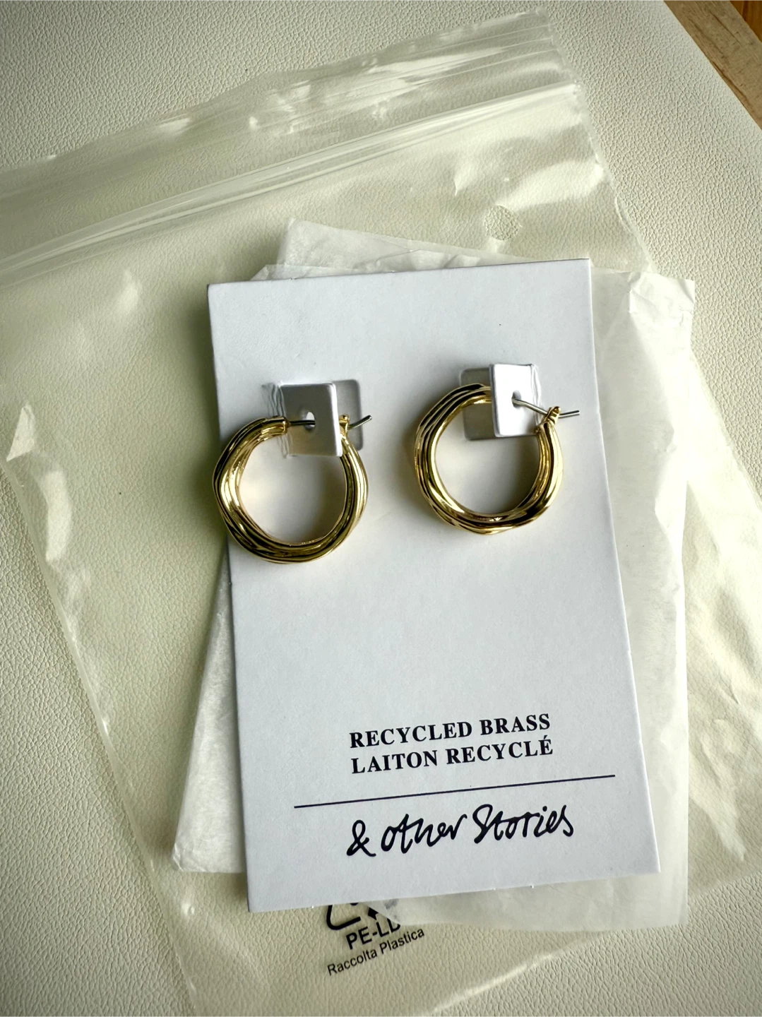 & Other Stories gold twisted hoop earrings - photo 5