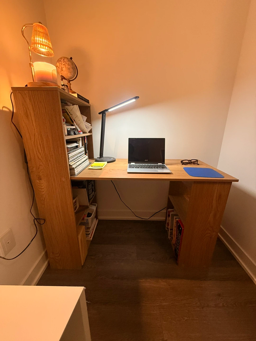 Computer Desk with Bookshelf