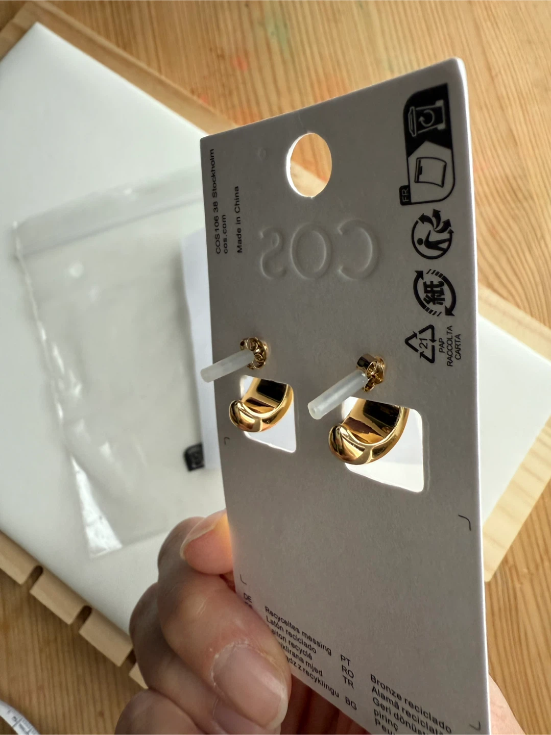 COS Hoop Earrings - photo 5