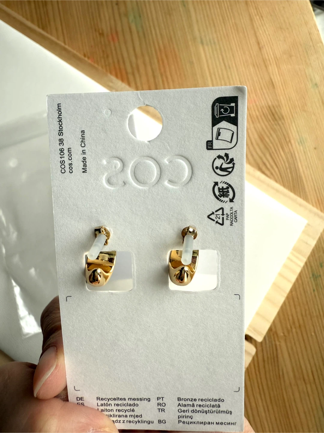 COS Hoop Earrings - photo 4