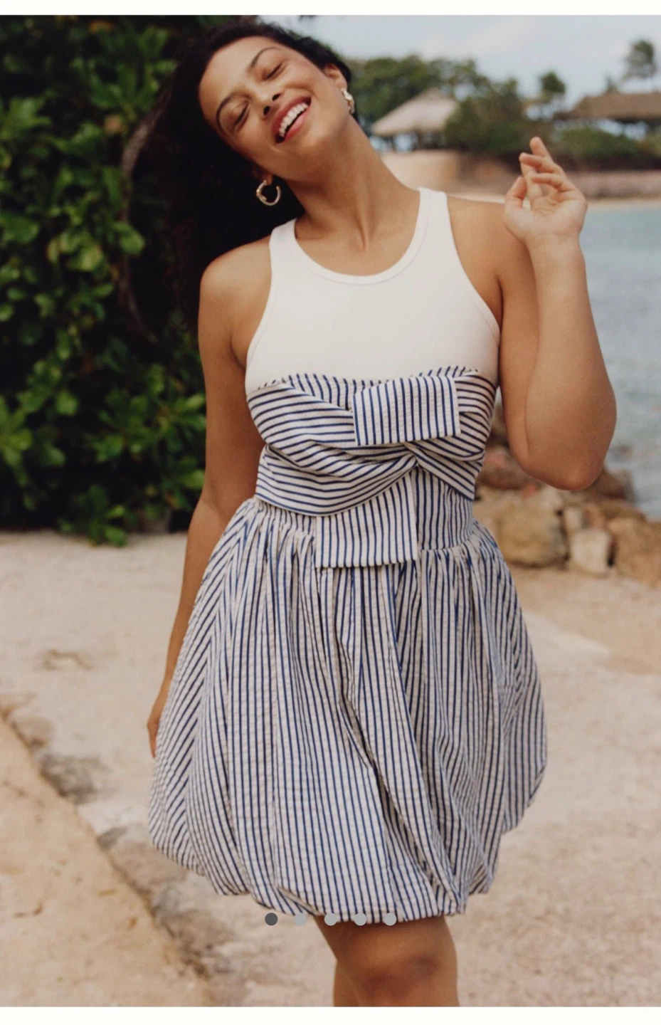 ACCEPTING OFFERS—Anthropologie Striped Bubble Hem Dress