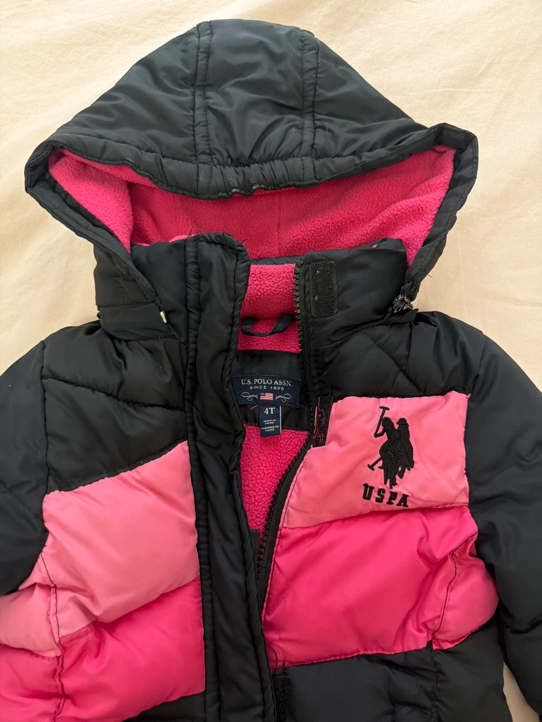 U.S. Polo Assn. Puffer Jacket - Girls Size 4T - photo 2