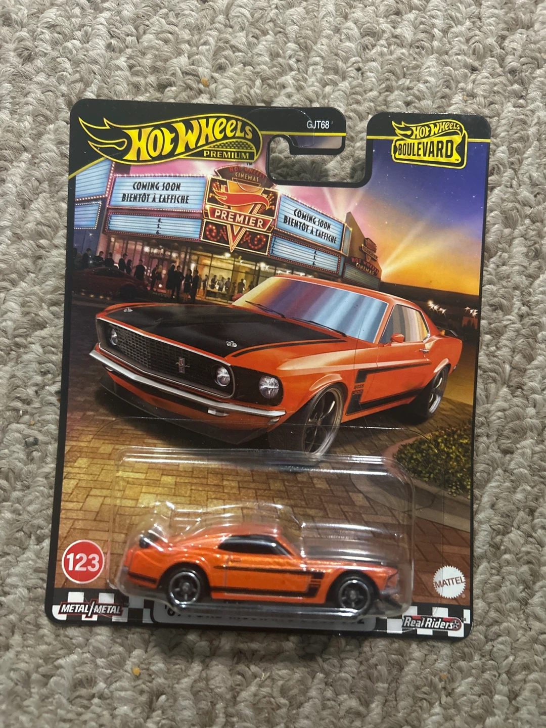 Hot Wheels Premium Boulevard 1969 Ford Mustang Boss 302