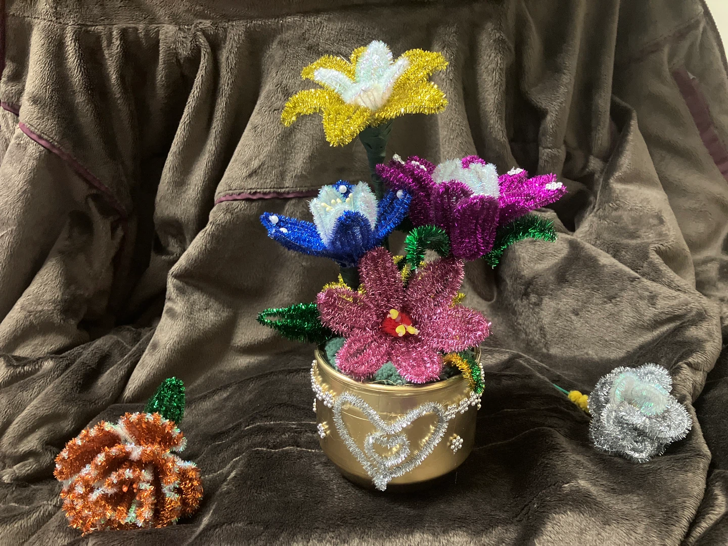 Crafted Pipe Cleaner Flowers in Decorative Pot - photo 2
