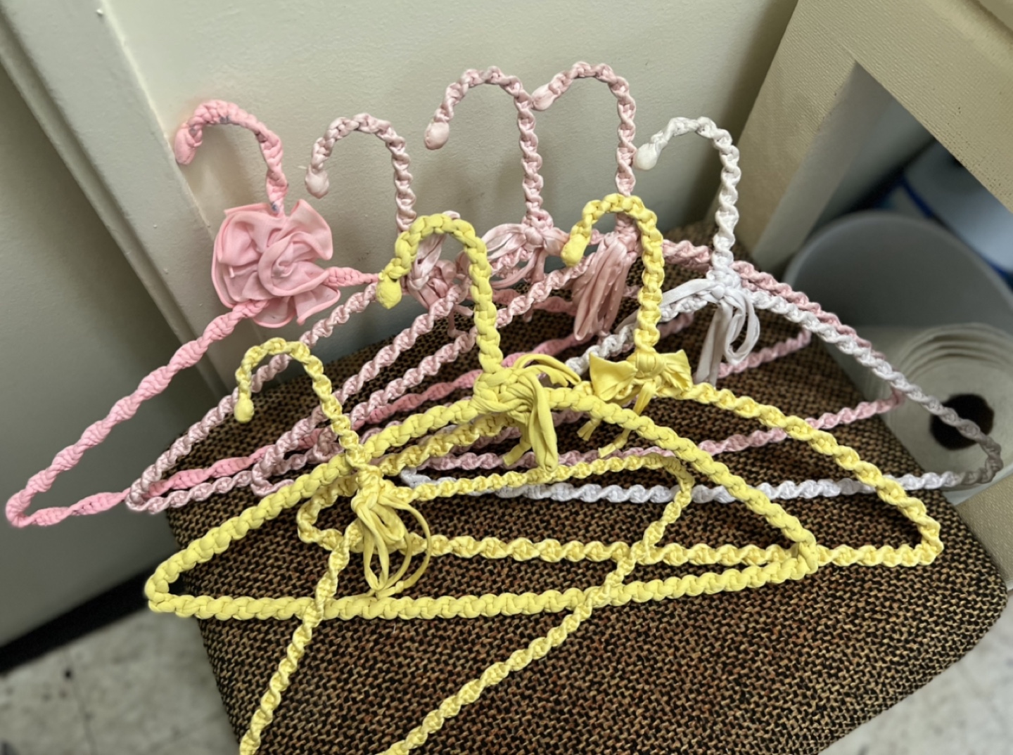 (Price of Each) colourful fabric hangers with floral accents - photo 4
