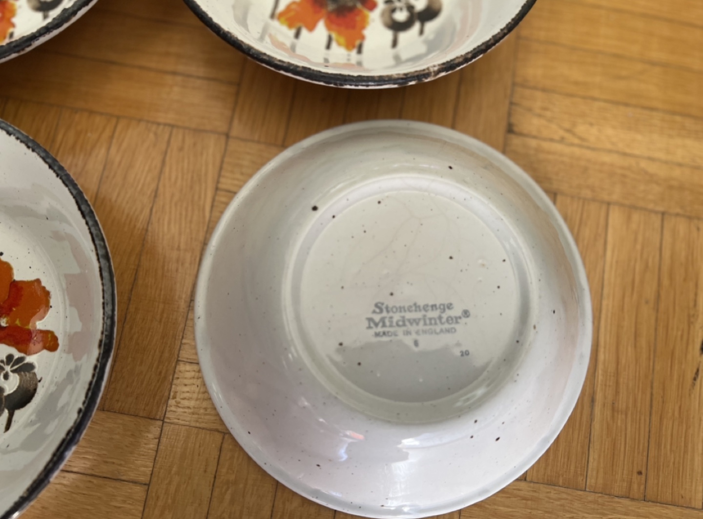 Set of 4 Midwinter Stonehenge Poppy Bowls - photo 2
