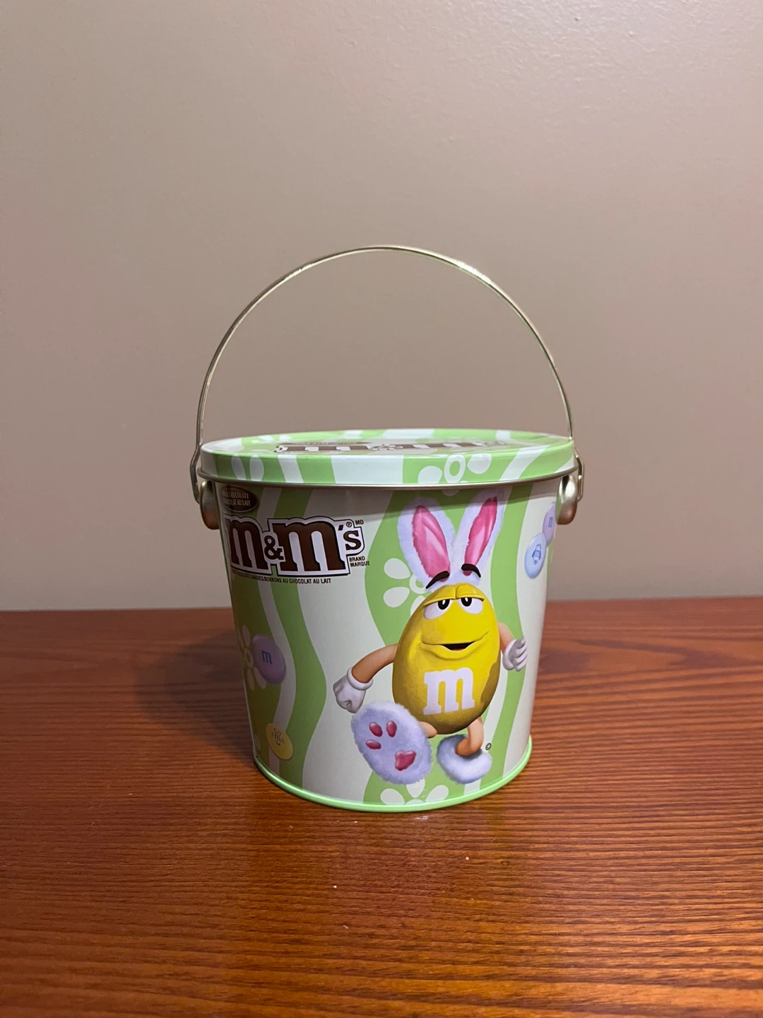 M&M’s COLLECTIBLES TIN & GLASS BOWLS - photo 2