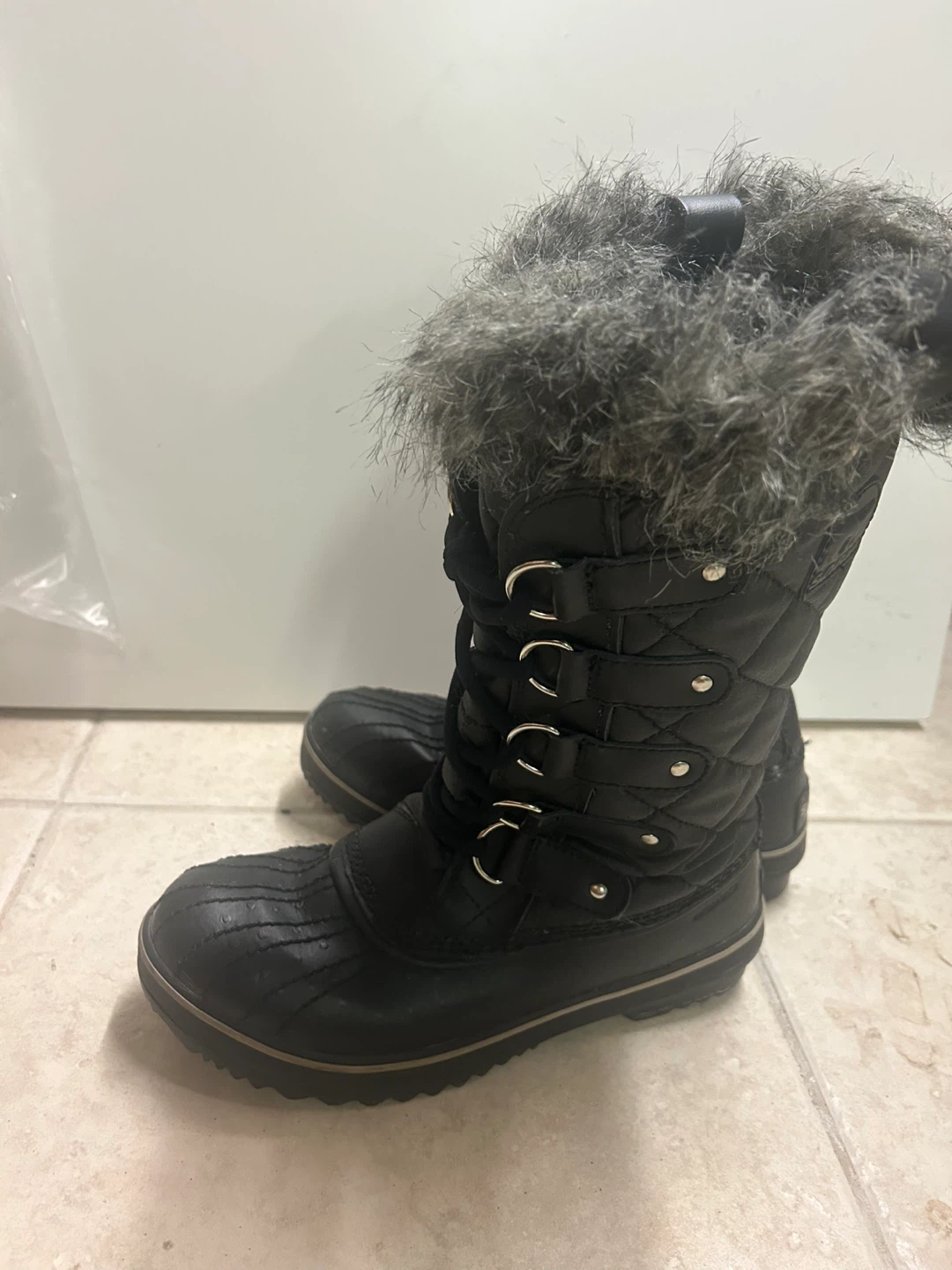Sorel Black Winter Boots with Faux Fur - photo 3