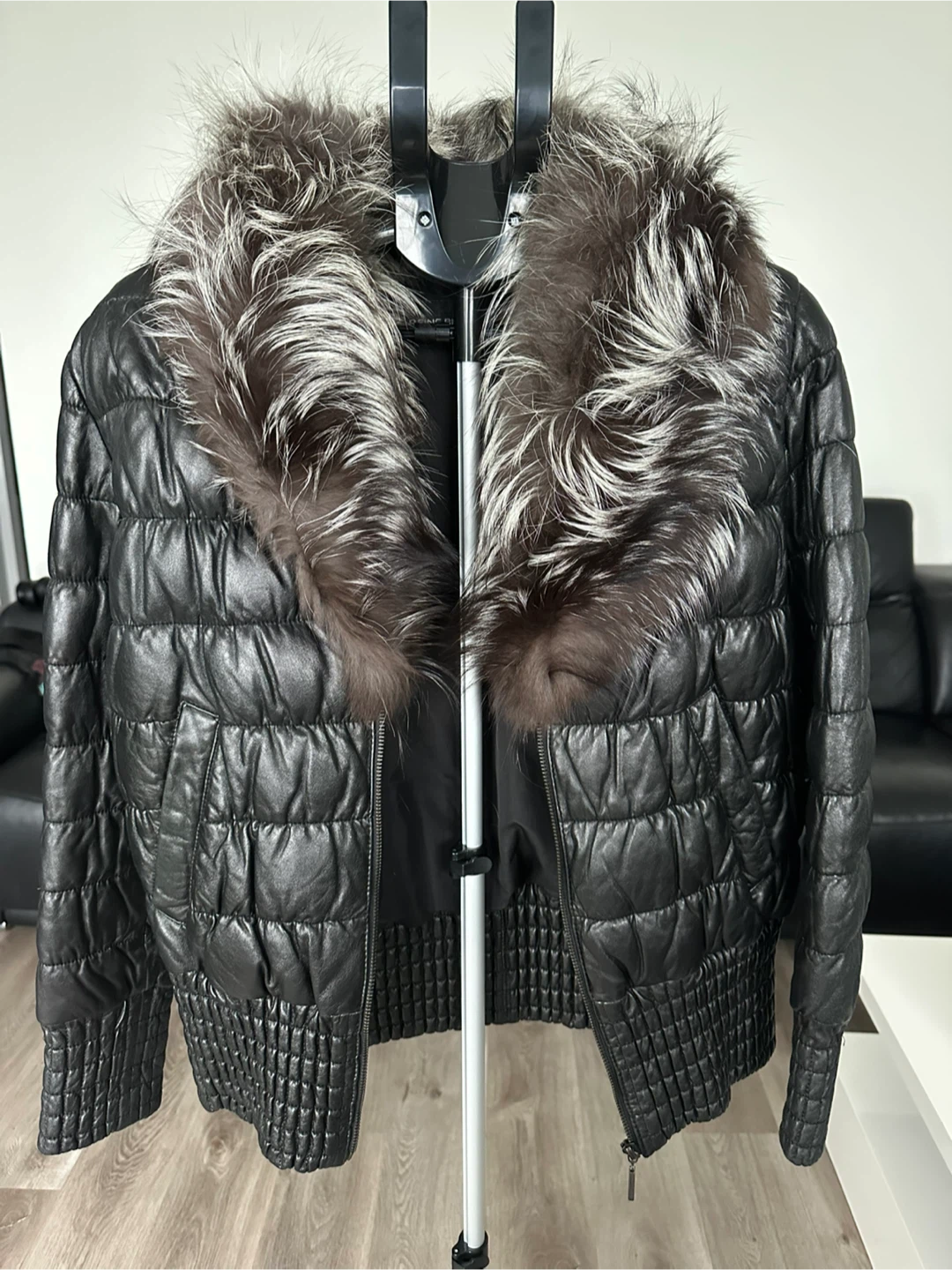 Vintage Genuine Leather LaREINE BLANCHE coat with fur collar - photo 5