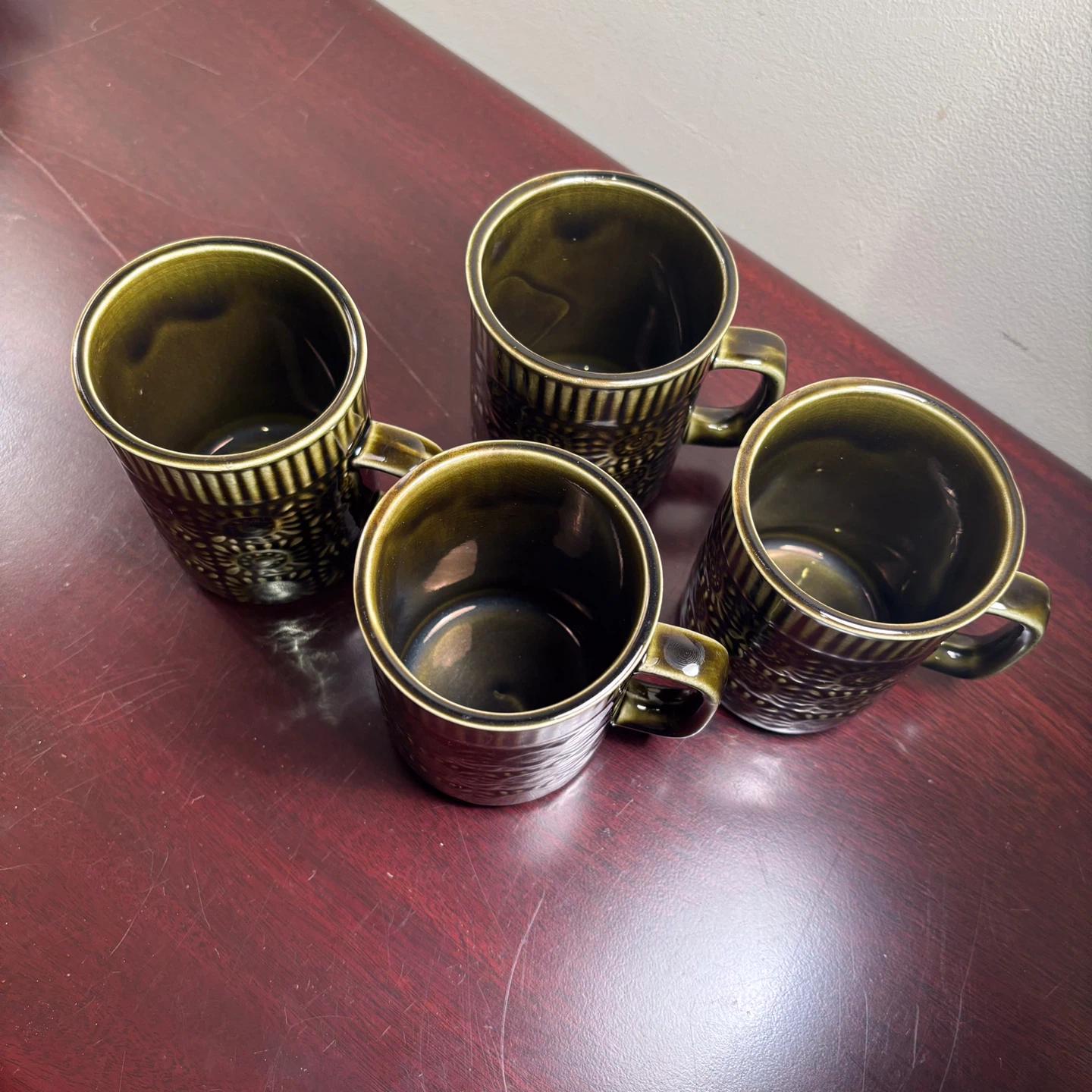 Set of 4 Vintage Green Ceramic Mugs - photo 4