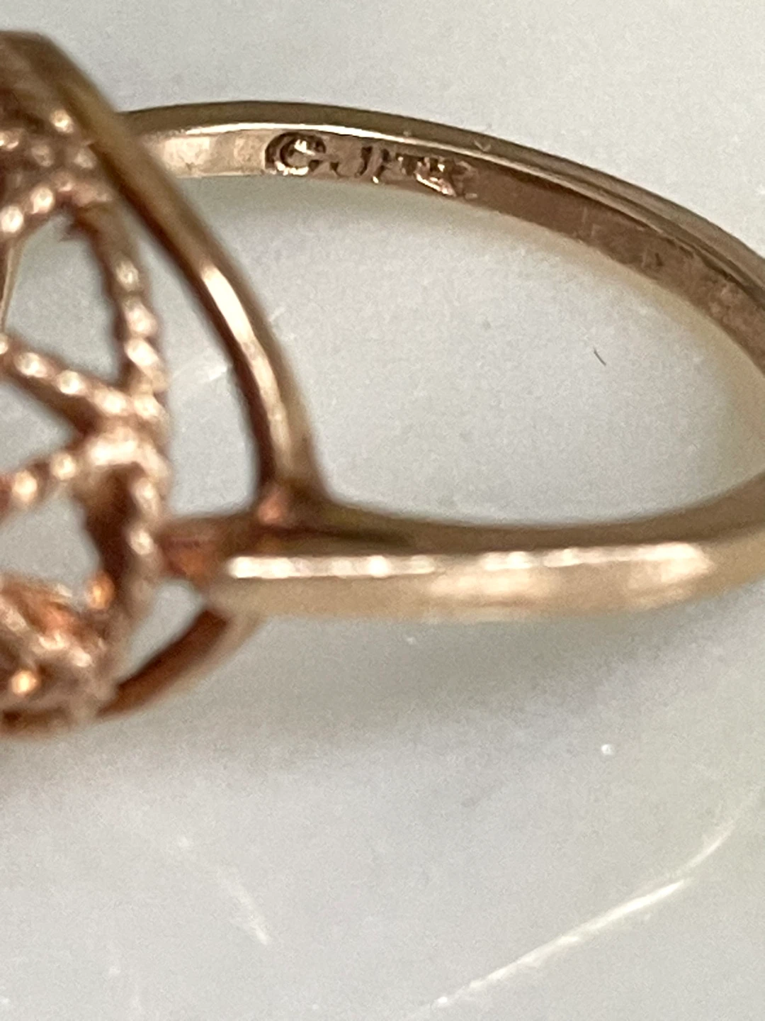 Beautiful Victorian 9K Gold Ring - Amethyst & Seed Pearls - photo 5