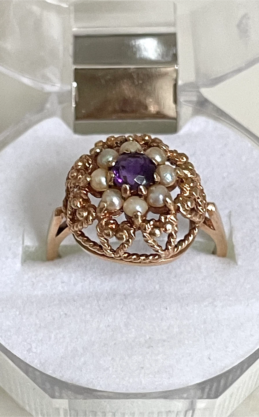 Beautiful Victorian 9K Gold Ring - Amethyst & Seed Pearls - photo 2