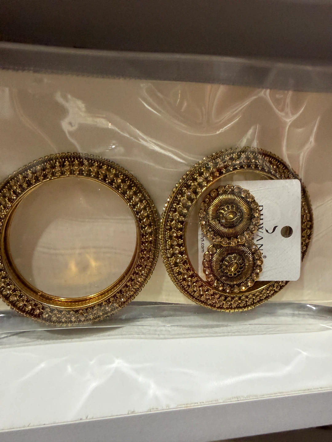 Gold-tone Bangles and Earrings Set 2.6 - photo 2