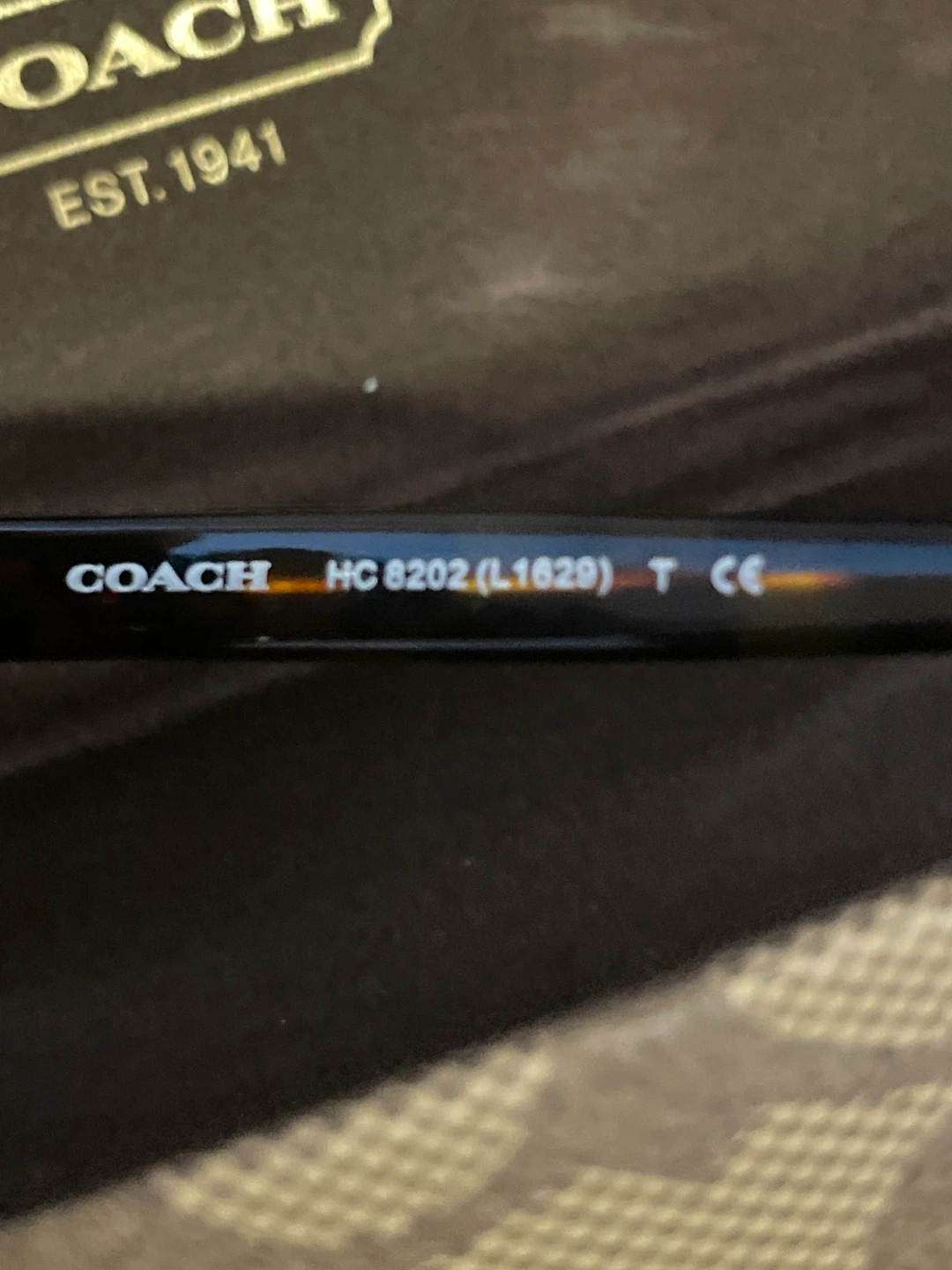 Coach Sunglasses HC 8202 (L1629) - photo 2