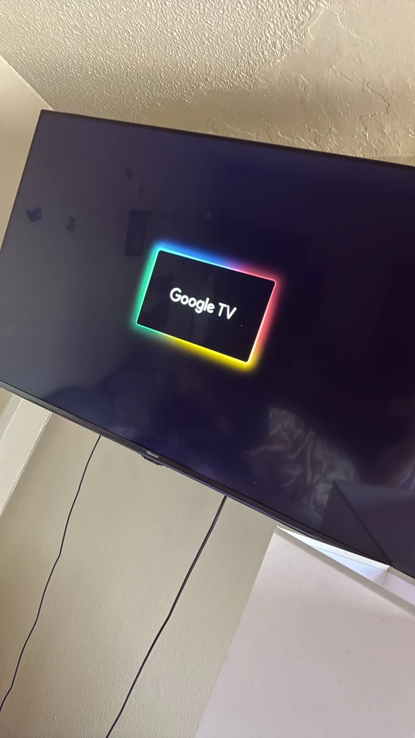 Hisense Google TV - photo 2