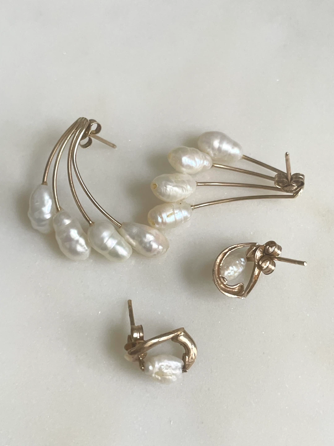 2 Pairs Vintage 10K Gold & Pearl Earrings - 3.84 grams