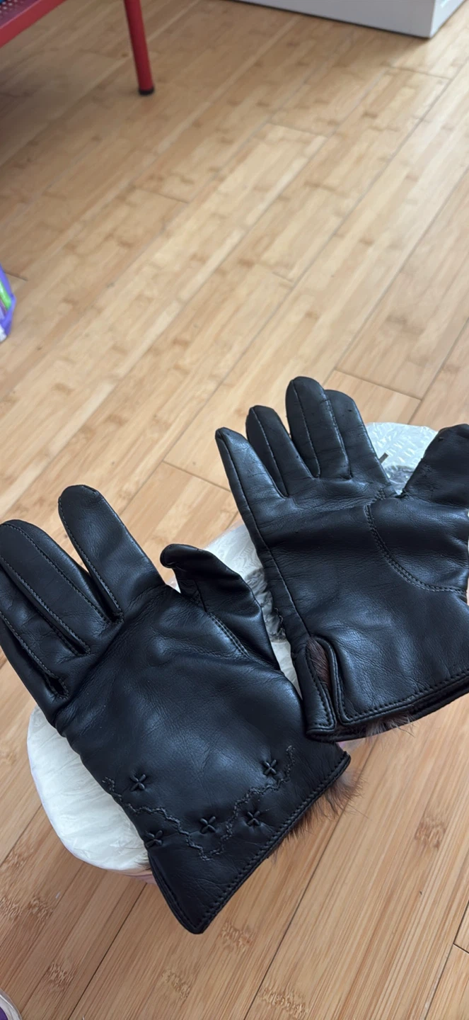 Black Leather Gloves