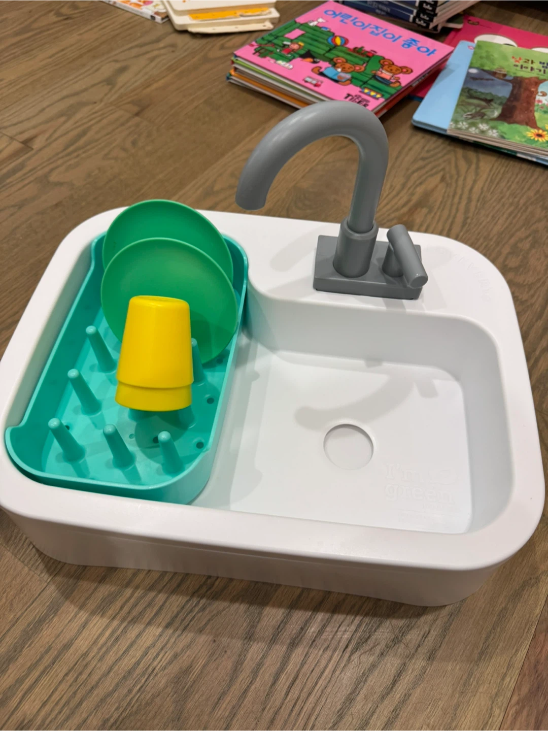 Lovevery Kids Play Sink Dishwasher Toy
