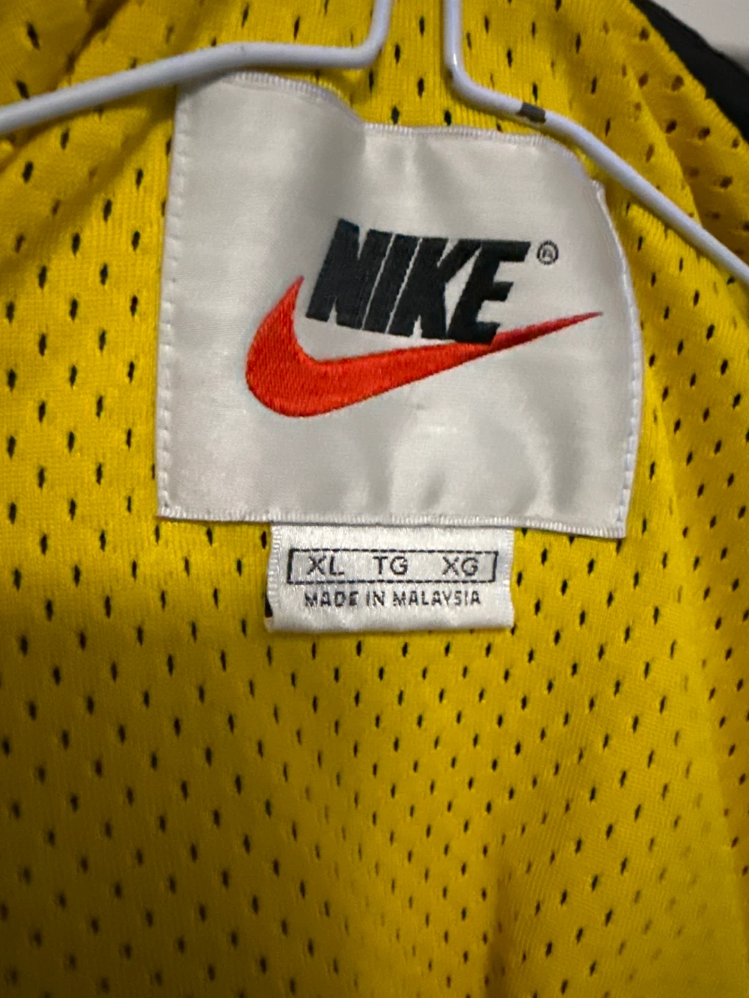 Nike Black Yellow Swoosh Windbreaker Jacket XL - photo 4